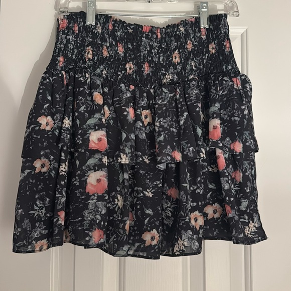 Liz & Honey TCEC Floral Skirt - Picture 1 of 2